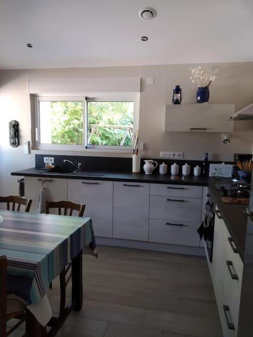 La Maison Bleue Grane Buitenkant foto